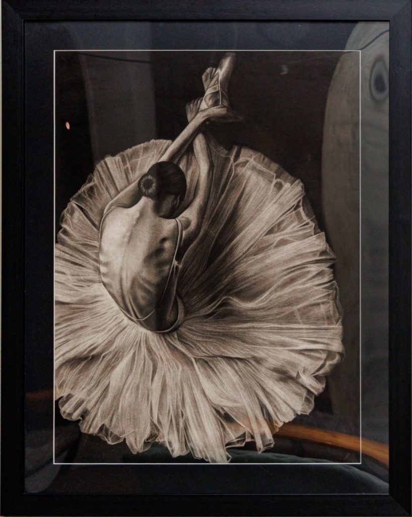 Выставка картин - Милана Ланская - 1stGallery Меридианная - 30.09.25 Выставки - 251019 092852 resized - Ресторан 1st GALLERY KITCHEN