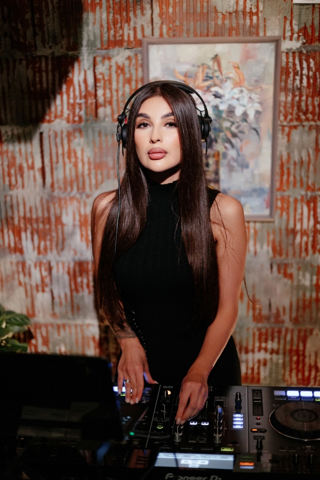 22 января Афиша - 0e3a0026 resized 640x960 1 - Ресторан 1st GALLERY KITCHEN