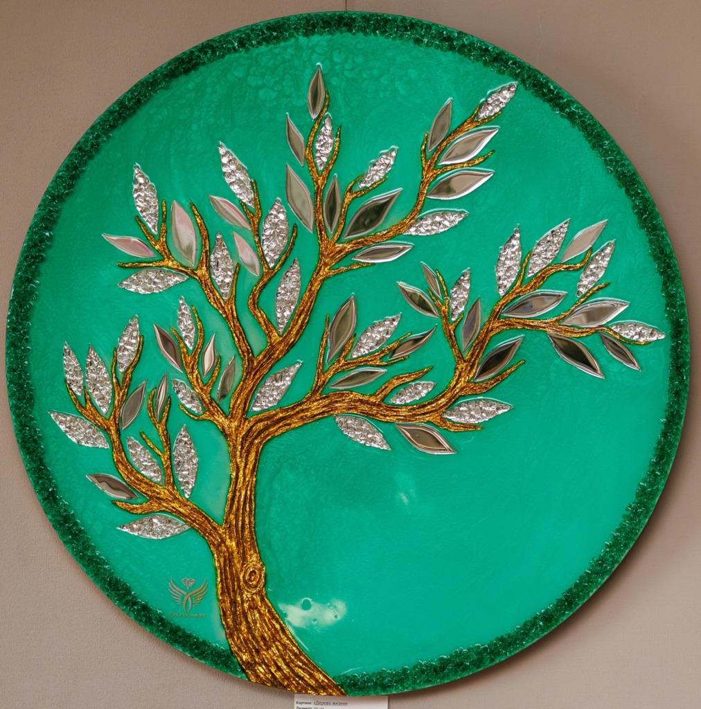 Выставка - 1StGallery Меридианная, апрель 2026 Выставки - 260412 105602 resized - Ресторан 1st GALLERY KITCHEN